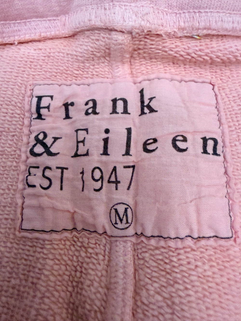 Like New Frank & Eileen Pink M Catherine triple fleece Pant excellent condition - Picture 3 of 7